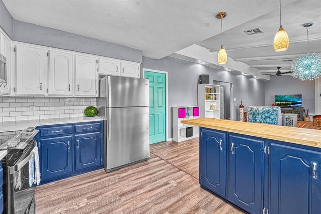 224 N Quail Run, Altus, OK 73521