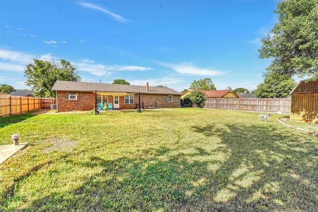 224 N Quail Run, Altus, OK 73521