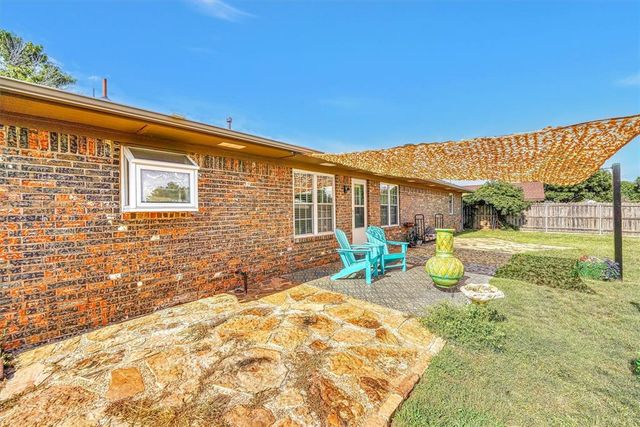 224 N Quail Run, Altus, OK 73521