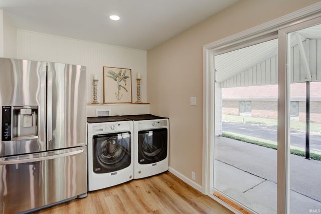 118 W Mill Road, Evansville, IN 47710
