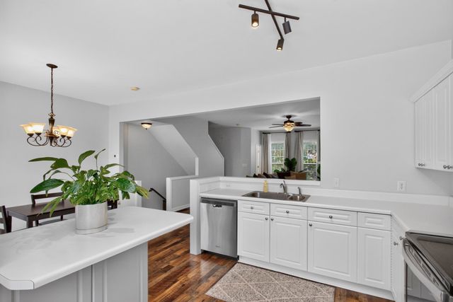 7252 Highway 70 S Apt 1501, Nashville, TN 37221