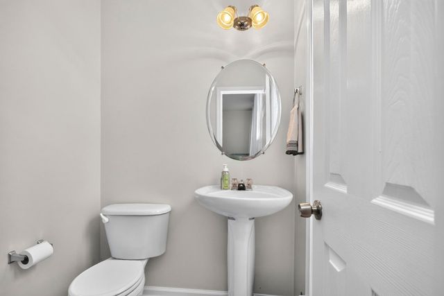 7252 Highway 70 S Apt 1501, Nashville, TN 37221