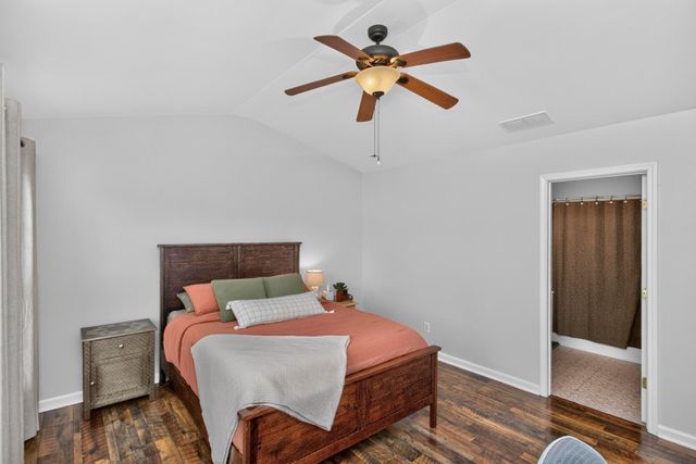 7252 Highway 70 S Apt 1501, Nashville, TN 37221