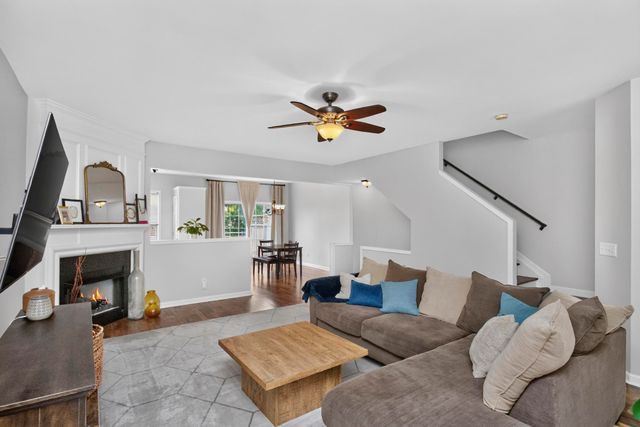 7252 Highway 70 S Apt 1501, Nashville, TN 37221