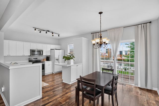 7252 Highway 70 S Apt 1501, Nashville, TN 37221