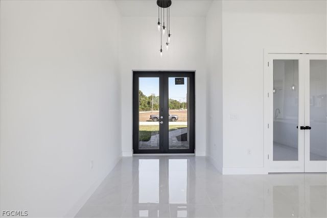 3205 Andalusia BLVD, Cape Coral, FL 33909