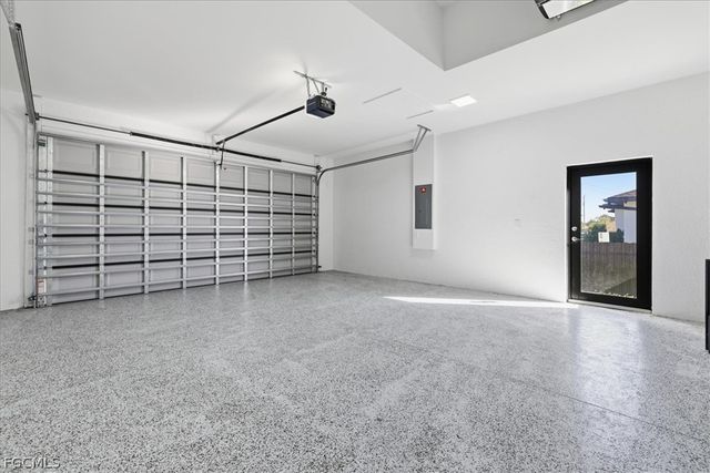 3205 Andalusia BLVD, Cape Coral, FL 33909