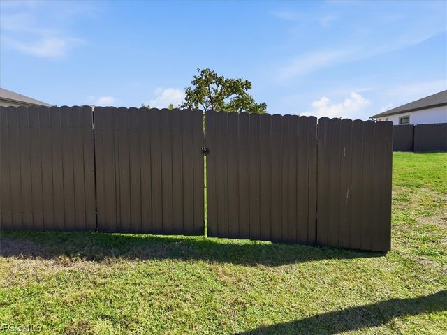 3205 Andalusia BLVD, Cape Coral, FL 33909