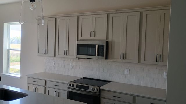 786 Ebb Tide Rd., Little River, SC 29566