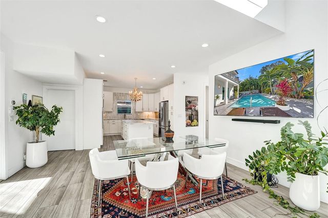 2502 NE 6th Avenue, Wilton Manors, FL 33305