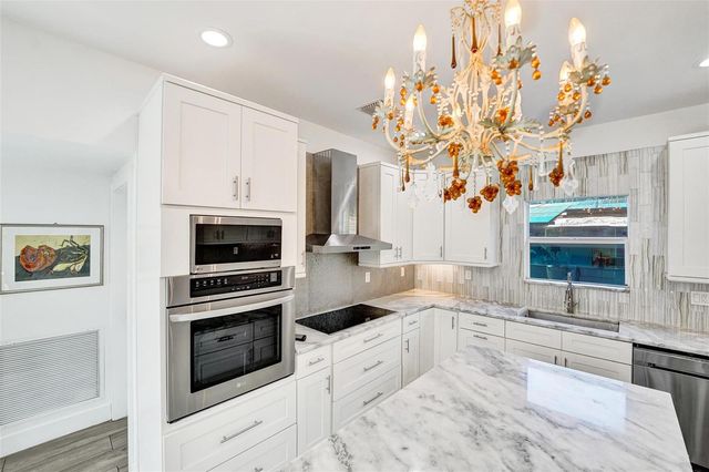 2502 NE 6th Avenue, Wilton Manors, FL 33305