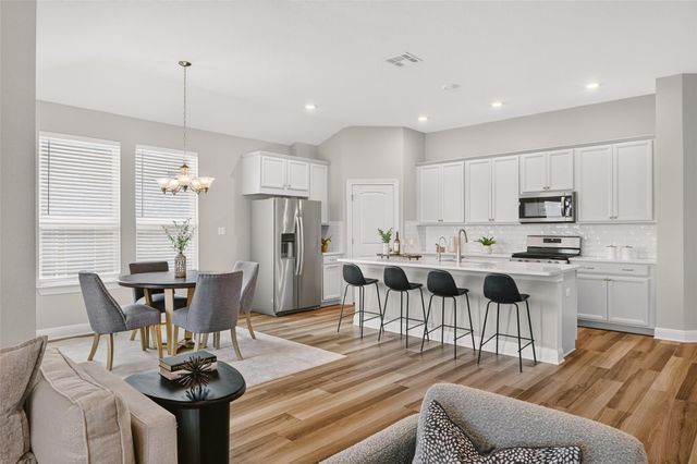 127 Eagle Mountain TRL, Dripping Springs, TX 78620