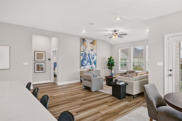 127 Eagle Mountain TRL, Dripping Springs, TX 78620