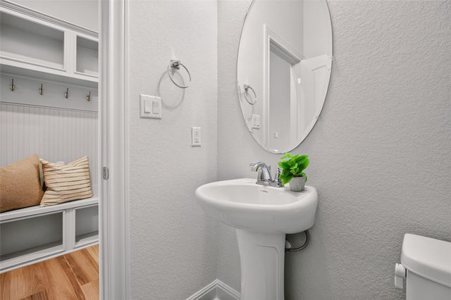127 Eagle Mountain TRL, Dripping Springs, TX 78620