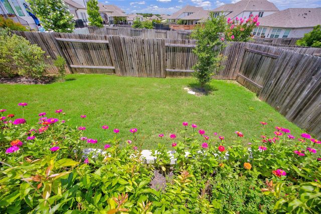 127 Eagle Mountain TRL, Dripping Springs, TX 78620