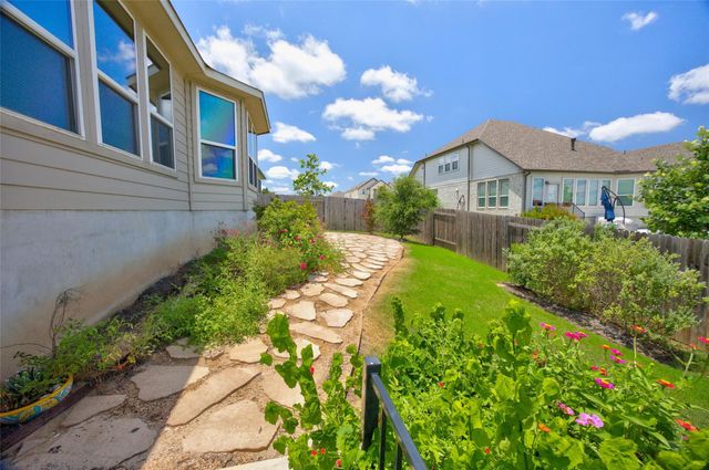 127 Eagle Mountain TRL, Dripping Springs, TX 78620