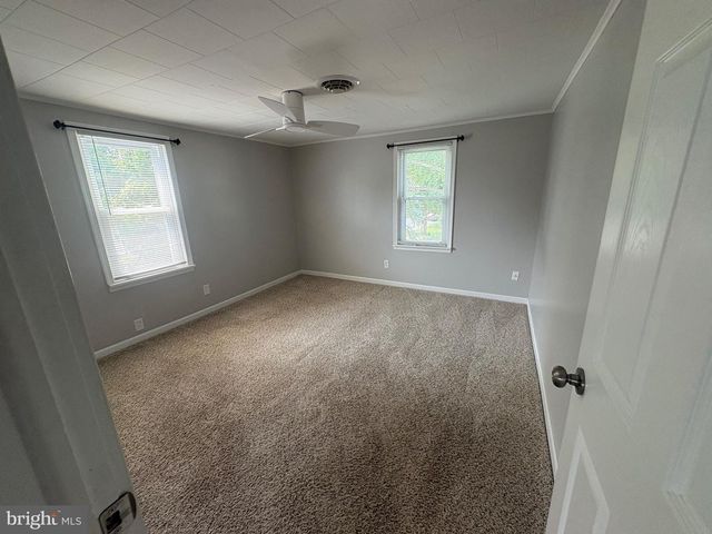 6550 SOMERSET ST, Harrisburg, PA 17111