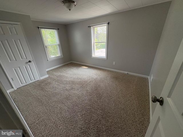 6550 SOMERSET ST, Harrisburg, PA 17111