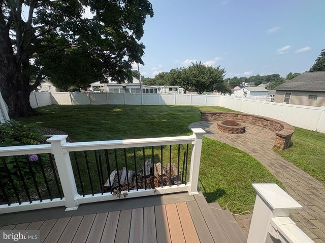 6550 SOMERSET ST, Harrisburg, PA 17111