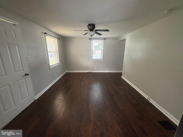 6550 SOMERSET ST, Harrisburg, PA 17111