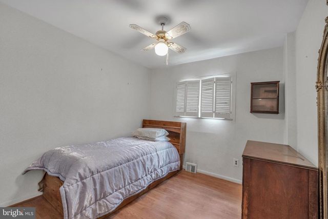 7803 ANITA DR, Philadelphia, PA 19111