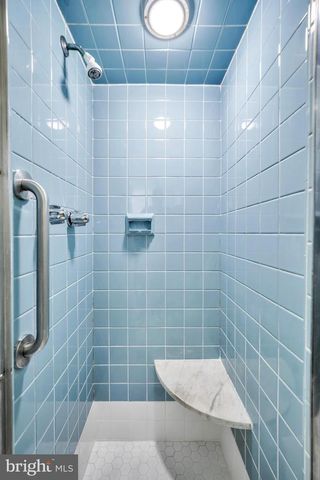 7803 ANITA DR, Philadelphia, PA 19111