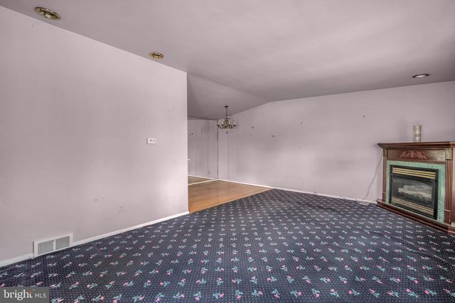 7803 ANITA DR, Philadelphia, PA 19111