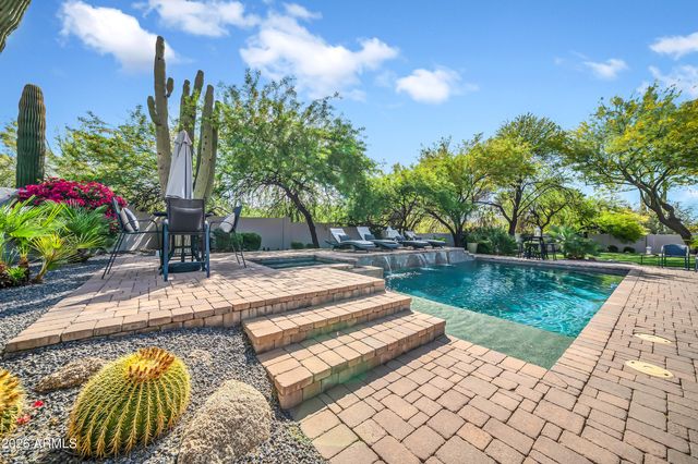 6963 E QUAIL TRACK Drive, Scottsdale, AZ 85266
