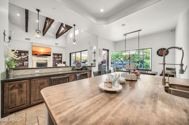 6963 E QUAIL TRACK Drive, Scottsdale, AZ 85266