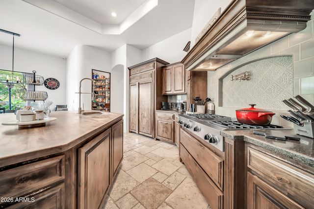 6963 E QUAIL TRACK Drive, Scottsdale, AZ 85266