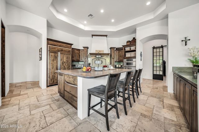 6963 E QUAIL TRACK Drive, Scottsdale, AZ 85266