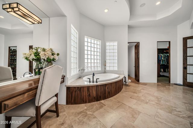 6963 E QUAIL TRACK Drive, Scottsdale, AZ 85266