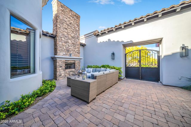 6963 E QUAIL TRACK Drive, Scottsdale, AZ 85266