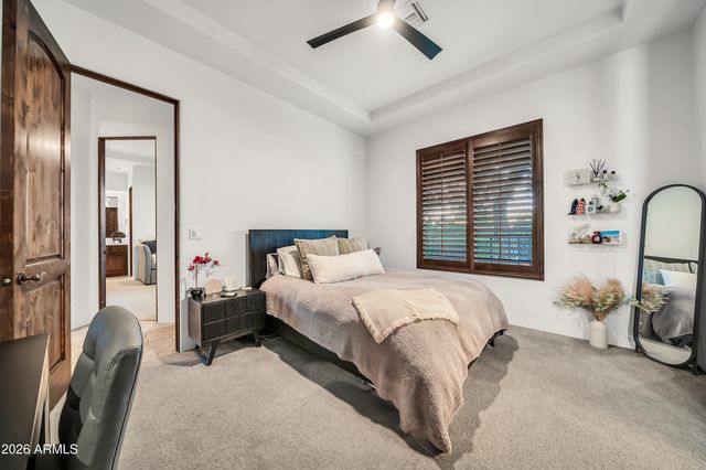 6963 E QUAIL TRACK Drive, Scottsdale, AZ 85266