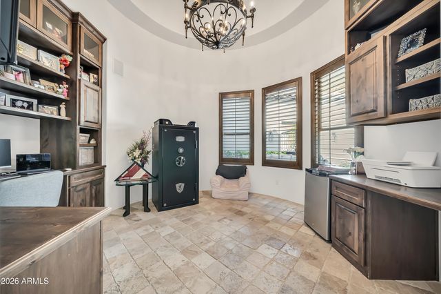 6963 E QUAIL TRACK Drive, Scottsdale, AZ 85266