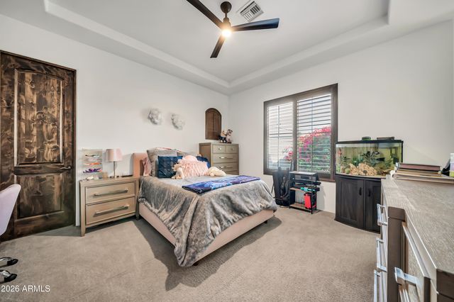 6963 E QUAIL TRACK Drive, Scottsdale, AZ 85266