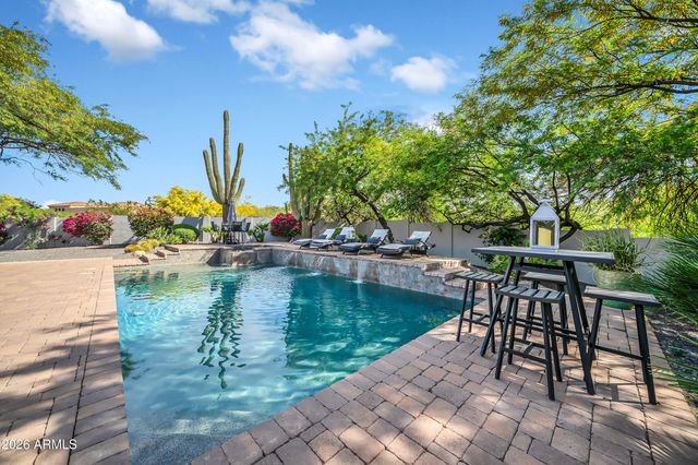 6963 E QUAIL TRACK Drive, Scottsdale, AZ 85266