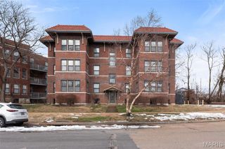 5803 Waterman Boulevard 1E, St Louis, MO 63112