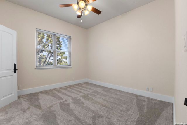 15529 Escarpment Ok, Helotes, TX 78023