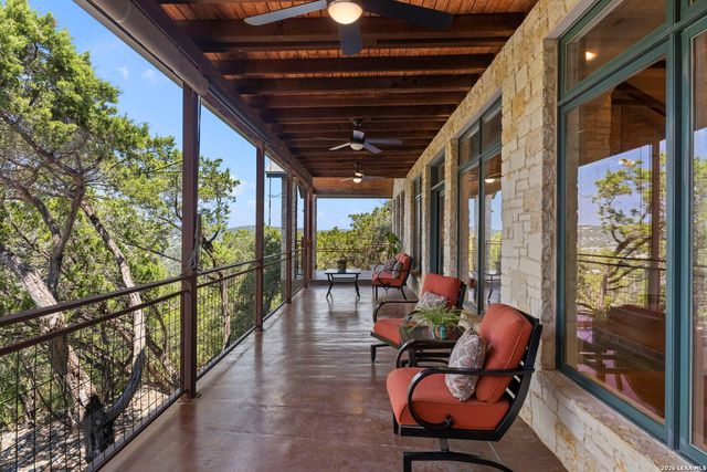 15529 Escarpment Ok, Helotes, TX 78023