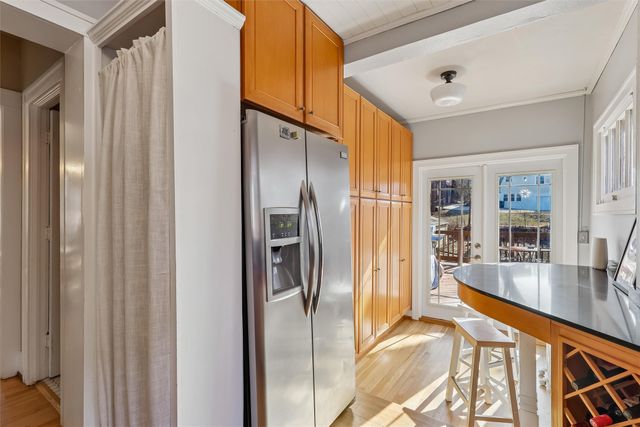 5200 Ingersoll Avenue, Des Moines, IA 50312