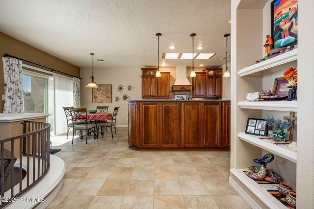1495 Vista Del Cerro, Las Cruces, NM 88007