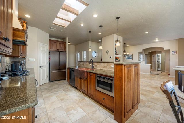 1495 Vista Del Cerro, Las Cruces, NM 88007