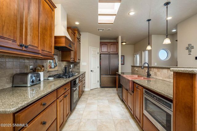 1495 Vista Del Cerro, Las Cruces, NM 88007