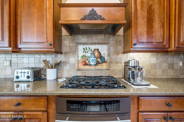 1495 Vista Del Cerro, Las Cruces, NM 88007