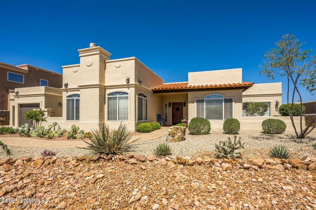 1495 Vista Del Cerro, Las Cruces, NM 88007