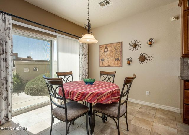 1495 Vista Del Cerro, Las Cruces, NM 88007