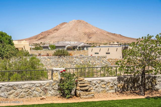 1495 Vista Del Cerro, Las Cruces, NM 88007
