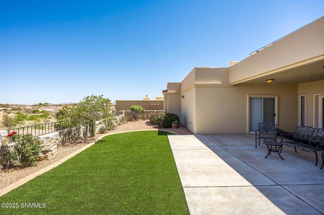 1495 Vista Del Cerro, Las Cruces, NM 88007