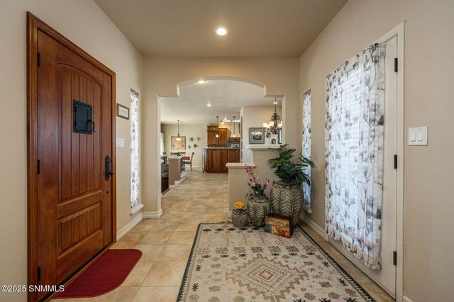 1495 Vista Del Cerro, Las Cruces, NM 88007
